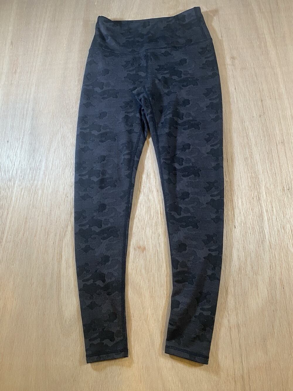 Kyodan Women’s Camo Leggings Black/Gray Mid Rise Yoga Pilates Athletic Size XS